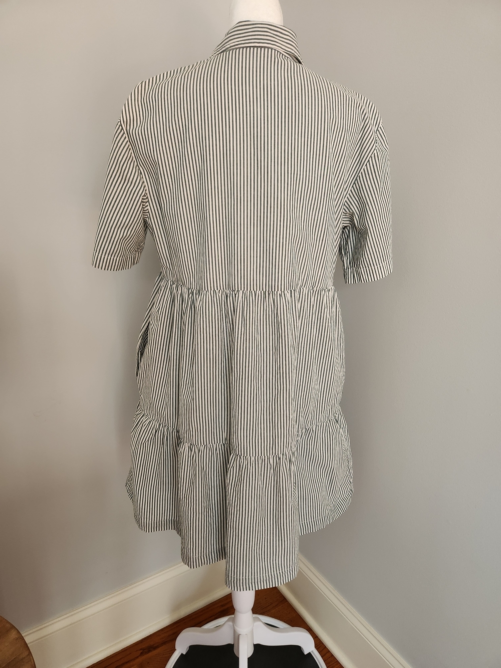 GAP Olive and White Mini Striped Tiered Shirtdress S - Picture 6 of 11